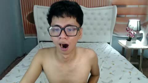 Ethan online show from August 11, 6:37 am