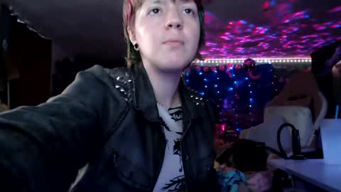 NerdySquirty online show from July 23, 8:05 am