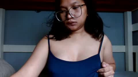 nerdypinaypie online show from July 28, 2:17 am