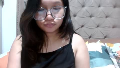 nerdypinaypie online show from July 30, 8:43 am
