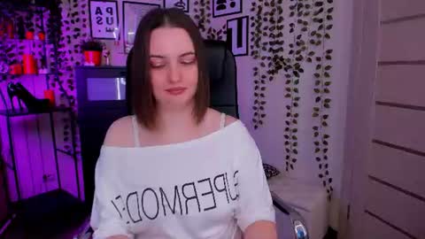 nero_asta online show from August 7, 1:22 pm