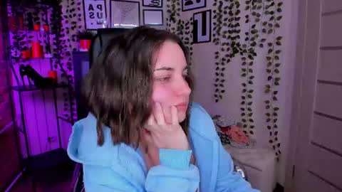nero_asta online show from August 9, 5:36 pm
