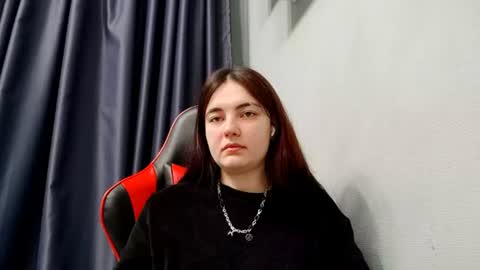 Emily online show from September 5, 11:04 am