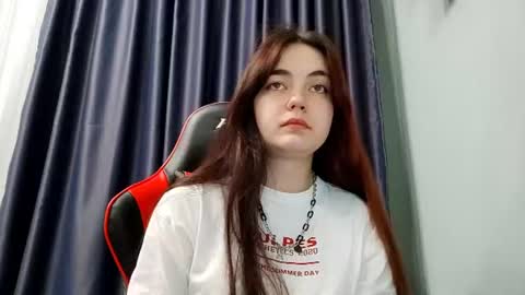 Emily online show from September 5, 2:22 pm