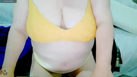 neslihan online show from July 19, 9:17 pm