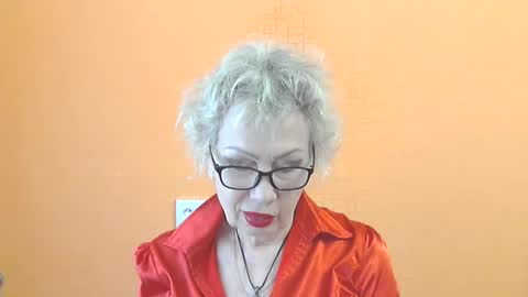 NessyJenixs online show from May 16, 7:52 am