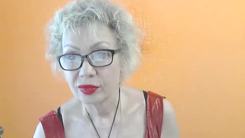 NessyJenixs online show from May 23, 7:22 am