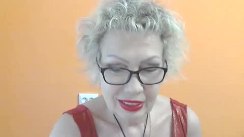 NessyJenixs online show from May 29, 1:57 pm