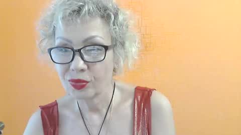 NessyJenixs online show from June 11, 2:12 pm