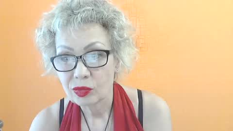NessyJenixs online show from June 12, 1:07 pm
