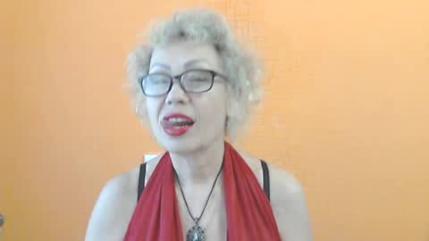 NessyJenixs online show from June 17, 8:13 am