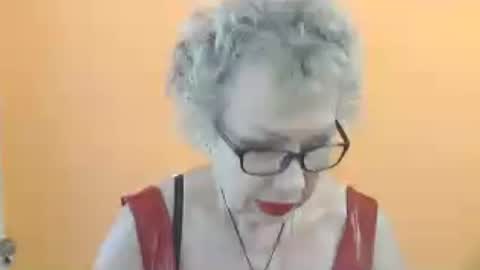 NessyJenixs online show from August 14, 2:10 pm