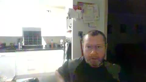 nesuk online show from March 6, 10:39 pm