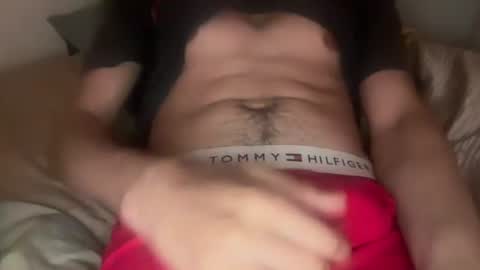alpha and 6 ft goddess online show from August 6, 7:29 am