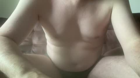 Neu242Gierig online show from August 6, 6:45 am