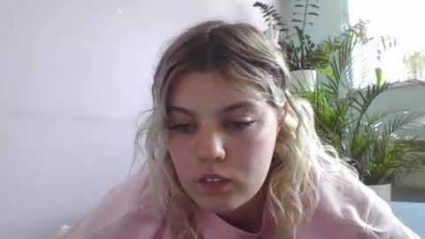 never_enoughh online show from July 21, 12:07 pm
