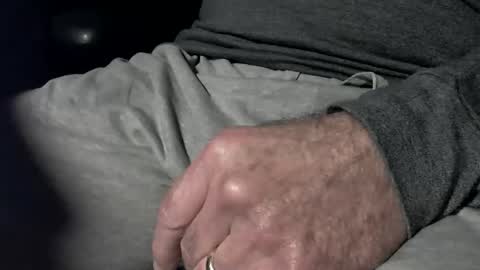 nevrsaynevr2000 online show from March 16, 1:48 pm