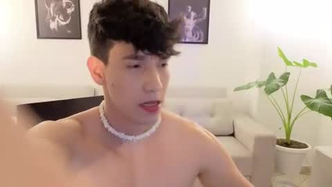   online show from July 30, 1:24 am