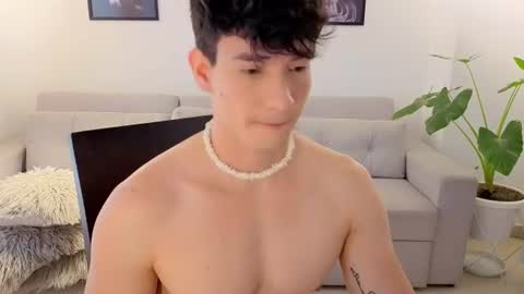   online show from August 6, 5:56 pm