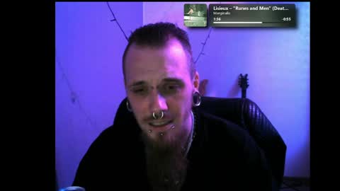 nezvers online show from April 10, 5:52 pm