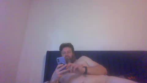 nflfanboy23 online show from June 19, 9:59 pm