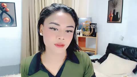 nicole online show from July 23, 2:36 am