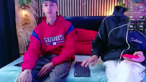 jorge y noah online show from August 14, 12:09 pm