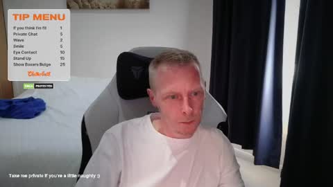 nice_chat_guy online show from July 23, 5:48 pm