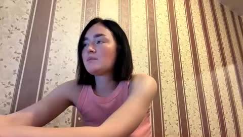 Evie online show from August 8, 5:24 pm