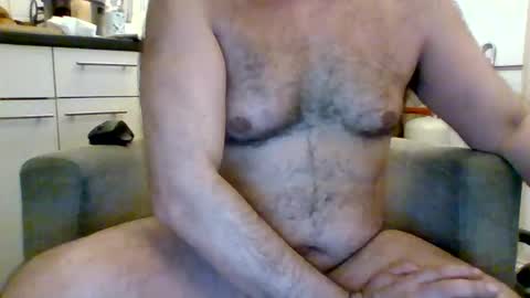 nicedaddy0101 online show from August 3, 10:50 pm