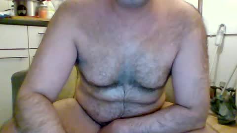 nicedaddy0101 online show from August 10, 11:50 pm