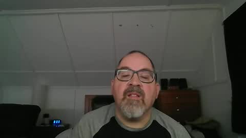 niceguy7208 online show from May 17, 5:08 am