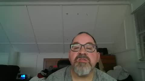 niceguy7208 online show from June 2, 5:32 am
