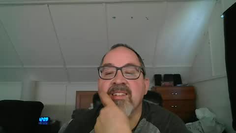niceguy7208 online show from June 21, 4:08 pm