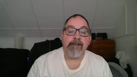 niceguy7208 online show from June 30, 4:46 am