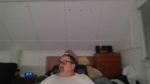 niceguy7208 online show from July 18, 4:13 am