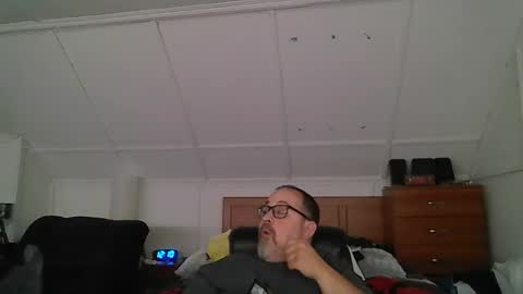 niceguy7208 online show from July 31, 4:08 am