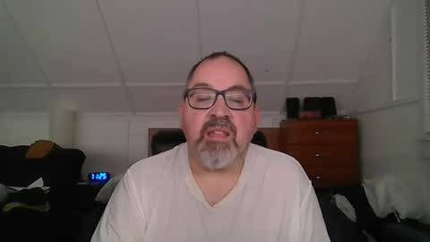 niceguy7208 online show from August 3, 3:24 am
