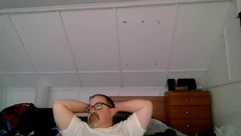 niceguy7208 online show from August 17, 7:13 am