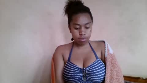 nicelly01 online show from August 10, 8:16 am