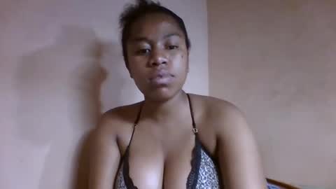 nicelly01 online show from August 13, 5:38 pm
