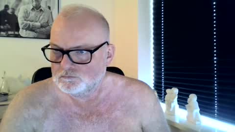 nicexxdane online show from June 13, 7:49 am