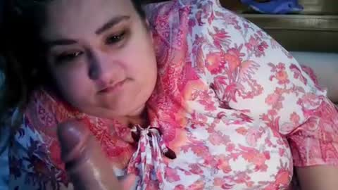 Nicholle online show from August 14, 4:05 am