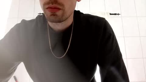nick194207 online show from April 12, 2:52 pm