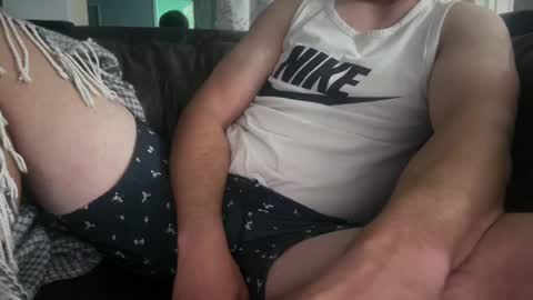 nick705068 online show from July 25, 3:43 am