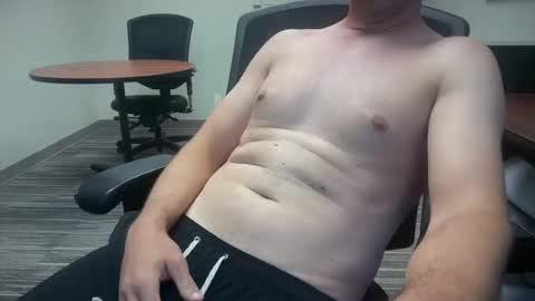 nick705068 online show from August 10, 8:21 pm
