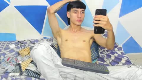 nick_damon online show from June 9, 7:15 am