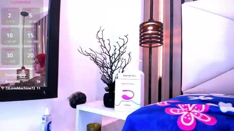 nick_smile online show from August 1, 2:39 am