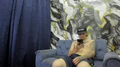Nick online show from June 2, 8:39 am