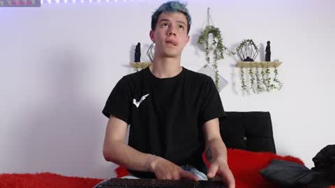 Nick  online show from August 10, 3:24 pm